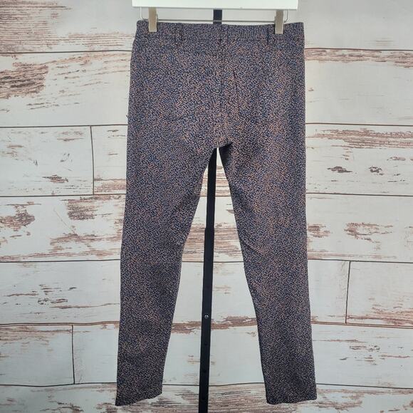 J. McLaughin Slim Ankle Pant Graphic Print Size 2 - Picture 2 of 8